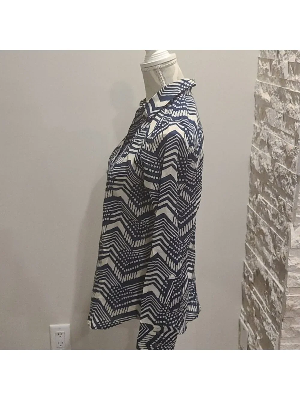 J Crew Boy pattern cotton and silk button up blouse blue & white